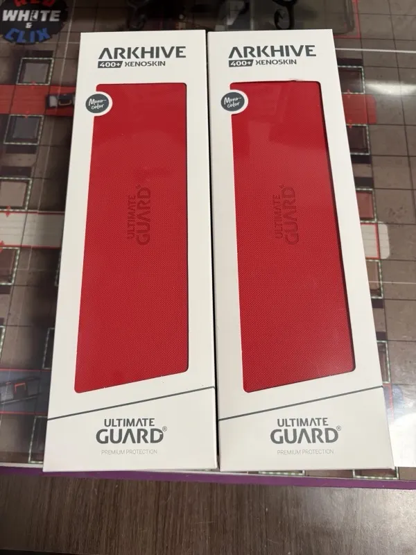 Arkhive 400+ Xenoskin deck case, red, donated by Ultimate Guard