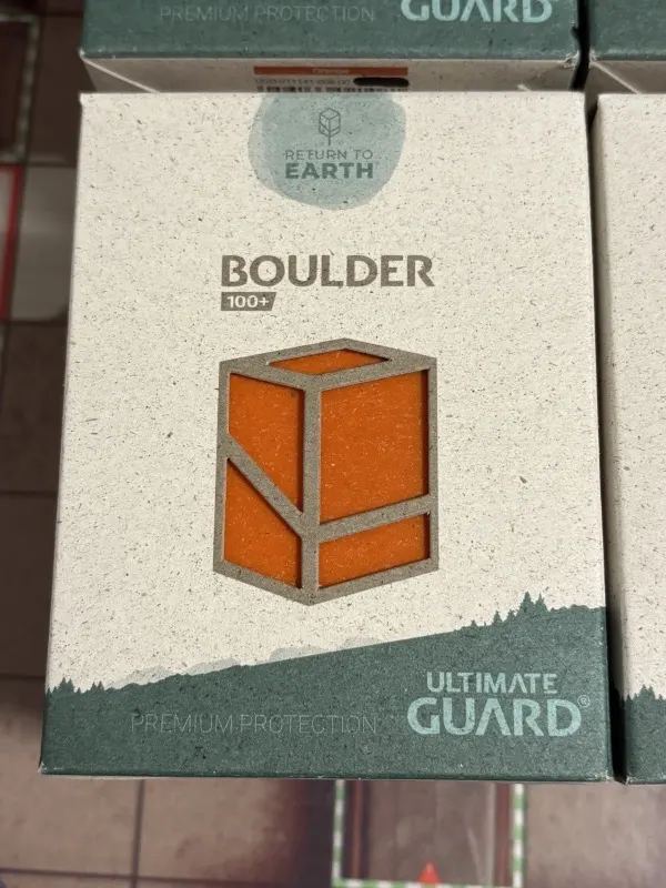 Return to Earth Boulder 100+, orange, donated by Ultimate Guard